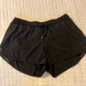 Lululemon Hotty Hot Low-Ride Shorts